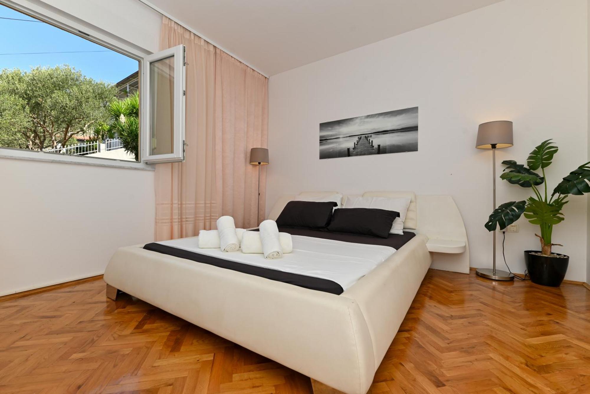 Sunny Place With Sea View Trogir Zewnętrze zdjęcie